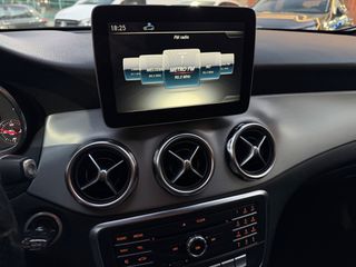 Mercedes-Benz GLA 180 2018 AMG LINE! PREMIUM PACK!-thumb-25