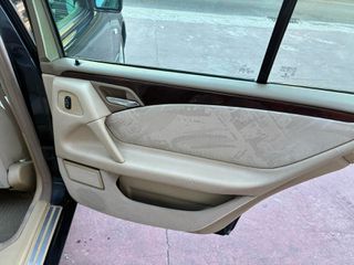 Mercedes-Benz E 200 1998-thumb-17