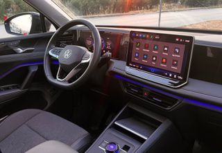 Volkswagen Tiguan 2025 MORE-thumb-33
