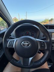 Toyota Yaris 2015-thumb-9
