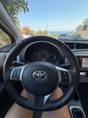 Toyota Yaris 2012-thumb-7