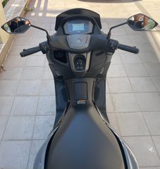 Yamaha NMAX 125 2024 2,650km!!!!-thumb-9