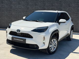 Toyota Yaris Cross 2024-thumb-4