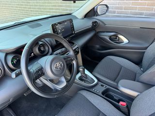 Toyota Yaris Cross 2024-thumb-8