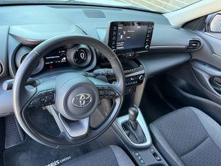 Toyota Yaris Cross 2024-thumb-9
