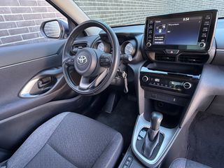 Toyota Yaris Cross 2024-thumb-13