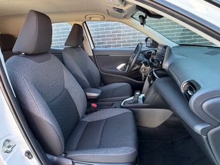 Toyota Yaris Cross 2024-thumb-14