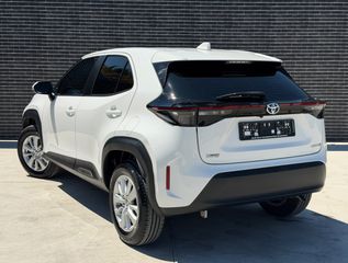 Toyota Yaris Cross 2024-thumb-24