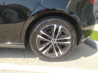 Mercedes-Benz A 200 2023 FACE LIFT-PROGRESSIVE LINE -ADVANCED PACKAGE-thumb-9