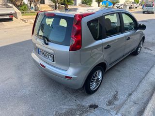 Nissan Note 2008-thumb-2