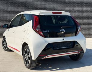 Toyota Aygo (X) 2021-thumb-2