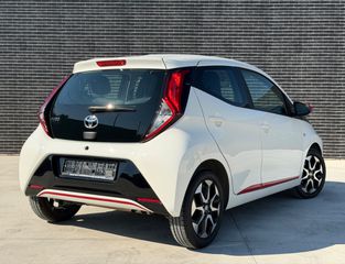 Toyota Aygo (X) 2021-thumb-7