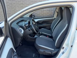 Toyota Aygo (X) 2021-thumb-8