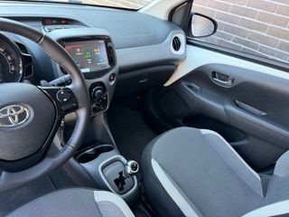Toyota Aygo (X) 2021-thumb-11