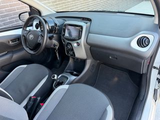 Toyota Aygo (X) 2021-thumb-14