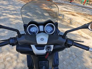 Yamaha XMAX 250 2012-thumb-12
