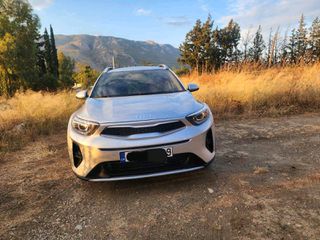 Kia Stonic 2023 GL optimum 1.0 T 48v Hybrid 120 hp
