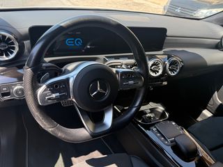 Mercedes-Benz A 250 2021 AMG LINE-thumb-9