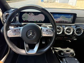 Mercedes-Benz A 250 2021 AMG LINE-thumb-15