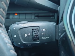 Peugeot 3008 2022 ¤ BLUeHDi 130 ¤ Corporate ¤-thumb-60
