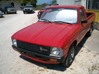 Toyota Hilux 1980 RN40-thumb-1