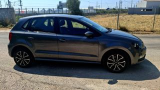 Volkswagen Polo 2015 Blue Motion-thumb-4