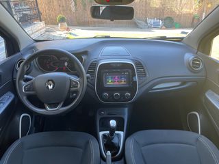 Renault Captur 2018-thumb-15