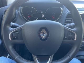 Renault Captur 2018-thumb-16