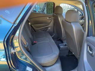 Renault Captur 2018-thumb-29
