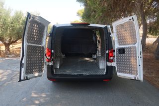 Mercedes-Benz Vito 2016-thumb-13