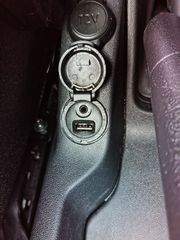 Citroen C3 2015 *NAVI*CLIMA*ΜΕΓΑΛΗ ΟΘΟΝΗ*CRUISE CONTROL*ΓΡΑΜΜΑΤΙΑ-thumb-82