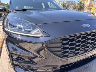 Ford Kuga 2021 1.5 BLUE DCi ST-LINE-thumb-9