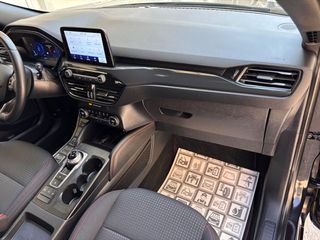 Ford Kuga 2021 1.5 BLUE DCi ST-LINE-thumb-42