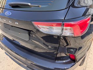 Ford Kuga 2021 1.5 BLUE DCi ST-LINE-thumb-10