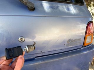 Daihatsu Cuore L501 Κλειδαριά πισω