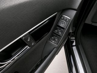 Mercedes-Benz C 180 2013 1,6 AVANGARDE 164HP AUTO-thumb-11