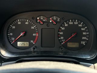 Volkswagen Golf 2000 1.4 - ΔΩΡΟ ΤΕΛΗ 2026-thumb-28