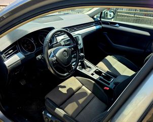 Volkswagen Passat 2016-thumb-3