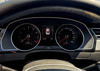 Volkswagen Passat 2016-thumb-5