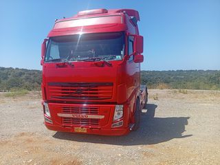 Volvo 2012-thumb-4