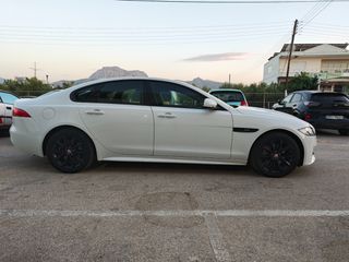 Jaguar XF 2017-thumb-4