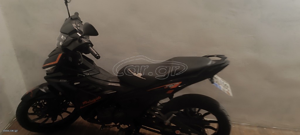 Malaguti Spectre GP 125 2023