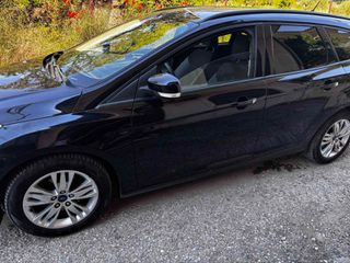 Ford Focus 2013-thumb-3