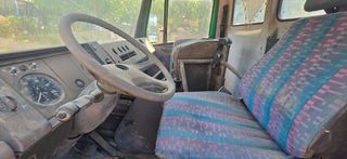 Dump Van Mercedes-Benz 1996 711