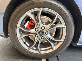 Ford Focus 2018 st line-thumb-8