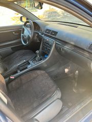 Audi A4 2001-thumb-8