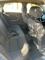 Audi A4 2001-thumb-10