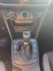 Hyundai Kona 2018-thumb-4