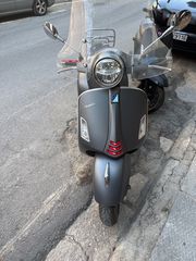 Piaggio Vespa GTS 300 2023 GTS 300