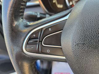 Renault Kadjar 2017 1.5D-thumb-34